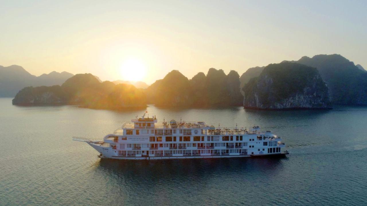Ambassador Cruise Halong Bay 호텔 하롱 외부 사진