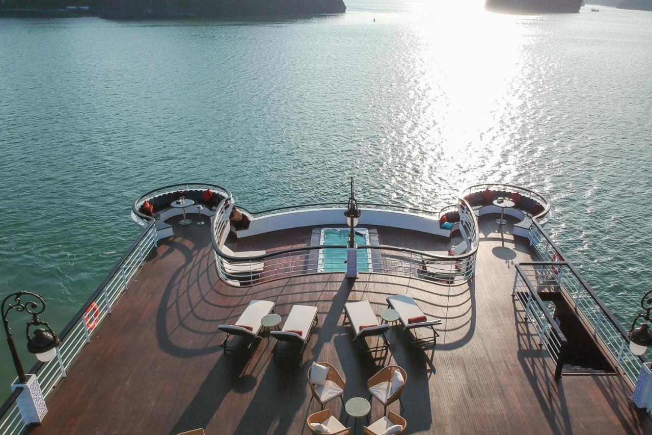 Ambassador Cruise Halong Bay 호텔 하롱 외부 사진
