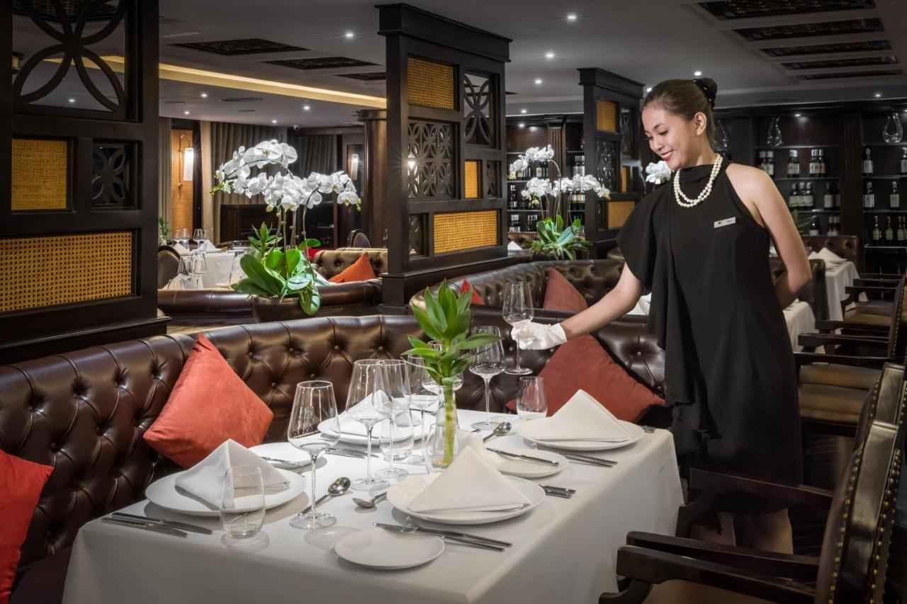 Ambassador Cruise Halong Bay 호텔 하롱 외부 사진