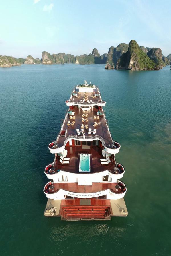 Ambassador Cruise Halong Bay 호텔 하롱 외부 사진