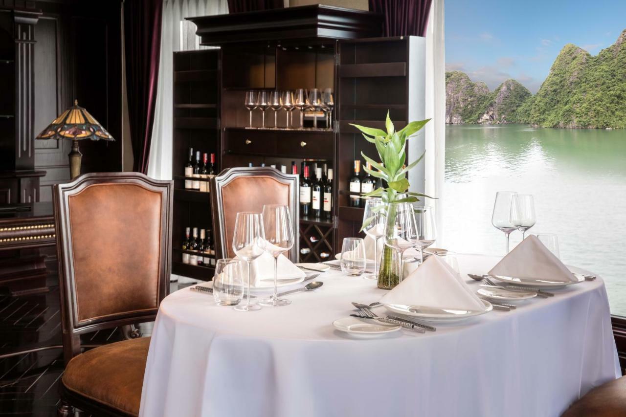 Ambassador Cruise Halong Bay 호텔 하롱 외부 사진